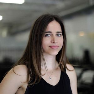 Meet your Posher, Adriana